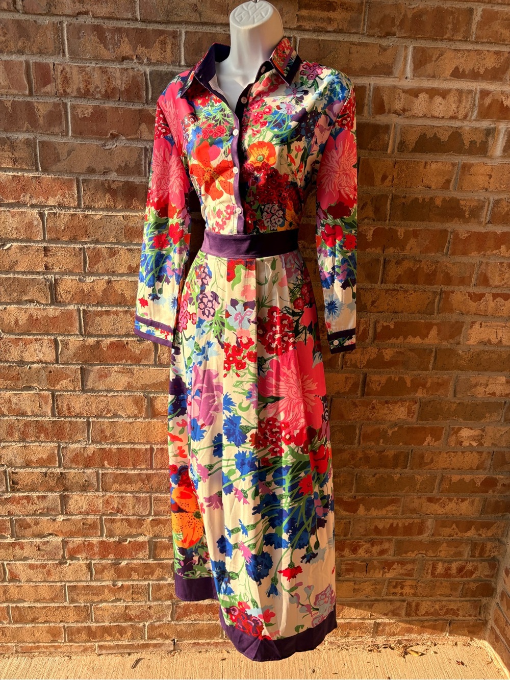 Avara Floral Long-Sleeve Maxi Dress in Pink and Purple size Medium - Picture 6 of 12